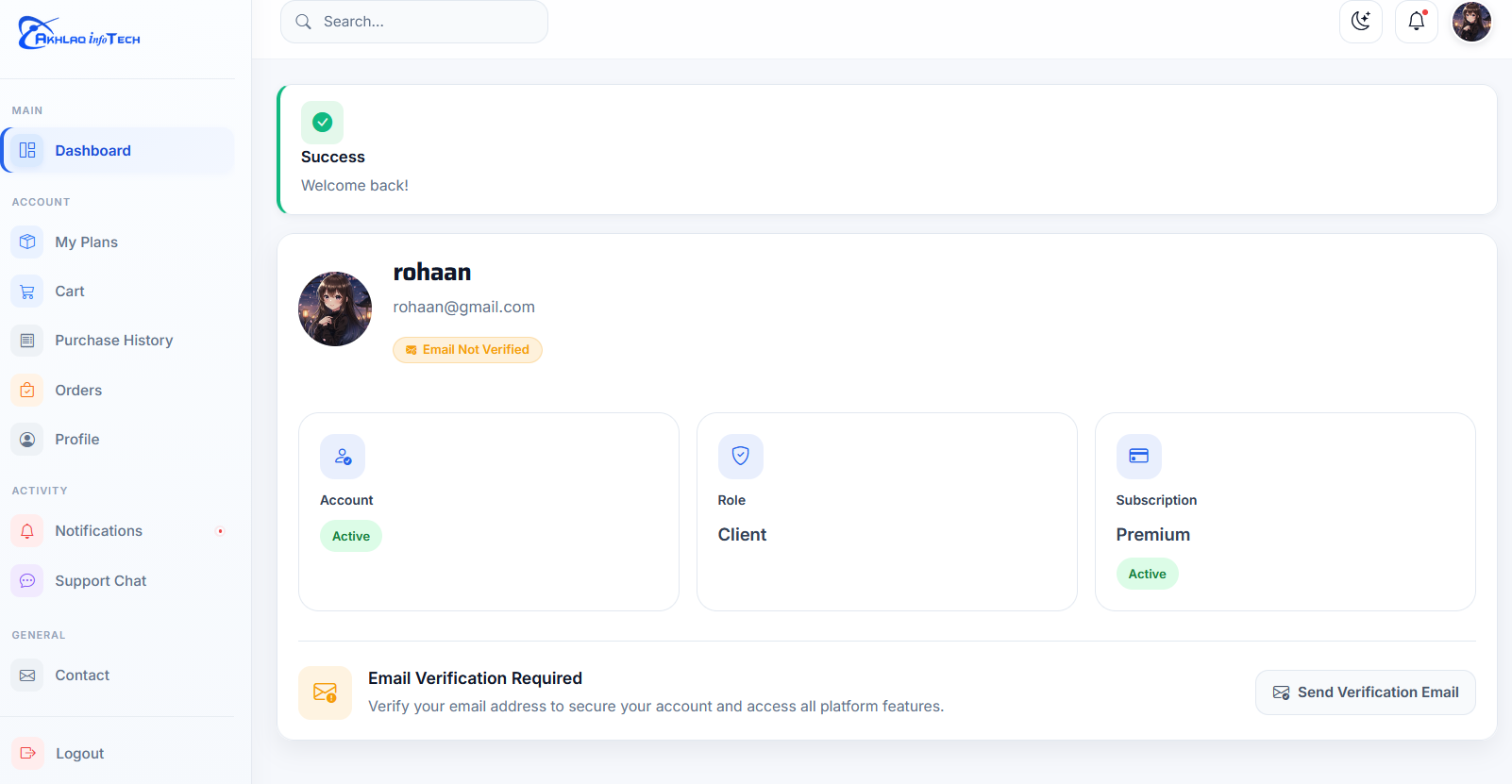 Laravel user dashboard